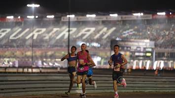 BIB: 1482
                            <button type="button" onclick="openModal(14180103)" class="btn btn-primary btn-sm float-right btn-popup" data-toggle="modal" data-target=".modal-high-quality">
                        <i class="fas fa-shopping-cart"></i> Add to Cart
                    </button>
                                            <button type="button" onclick="isThisMe(14180103, true)" class="btn btn-success btn-sm float-right btn-popup btn-isme hidden" data-toggle="tooltip" data-placement="bottom" title="นี่คือรูปของคุณใช่ไหม คลิกที่นี่เพื่อเอาเข้าอัลบั้ม">
                        <i class="fas fa-plus"></i> Add to album
                    </button>
                    <button type="button" onclick="isThisMe(14180103, false)" class="btn btn-warning btn-sm float-right btn-popup btn-isnotme hidden">
                        <i class="fas fa-ban"></i> Remove from album
                    </button>