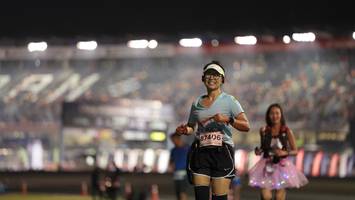 BIB: 87406, 800
                            <button type="button" onclick="openModal(14206952)" class="btn btn-primary btn-sm float-right btn-popup" data-toggle="modal" data-target=".modal-high-quality">
                        <i class="fas fa-shopping-cart"></i> Add to Cart
                    </button>
                                            <button type="button" onclick="isThisMe(14206952, true)" class="btn btn-success btn-sm float-right btn-popup btn-isme hidden" data-toggle="tooltip" data-placement="bottom" title="นี่คือรูปของคุณใช่ไหม คลิกที่นี่เพื่อเอาเข้าอัลบั้ม">
                        <i class="fas fa-plus"></i> Add to album
                    </button>
                    <button type="button" onclick="isThisMe(14206952, false)" class="btn btn-warning btn-sm float-right btn-popup btn-isnotme hidden">
                        <i class="fas fa-ban"></i> Remove from album
                    </button>