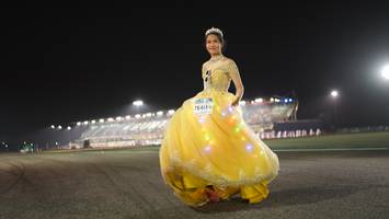 BIB: 7640
                            <button type="button" onclick="openModal(14171463)" class="btn btn-primary btn-sm float-right btn-popup" data-toggle="modal" data-target=".modal-high-quality">
                        <i class="fas fa-shopping-cart"></i> Add to Cart
                    </button>
                                            <button type="button" onclick="isThisMe(14171463, true)" class="btn btn-success btn-sm float-right btn-popup btn-isme hidden" data-toggle="tooltip" data-placement="bottom" title="นี่คือรูปของคุณใช่ไหม คลิกที่นี่เพื่อเอาเข้าอัลบั้ม">
                        <i class="fas fa-plus"></i> Add to album
                    </button>
                    <button type="button" onclick="isThisMe(14171463, false)" class="btn btn-warning btn-sm float-right btn-popup btn-isnotme hidden">
                        <i class="fas fa-ban"></i> Remove from album
                    </button>