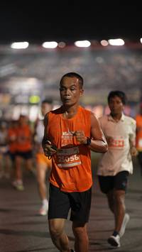 BIB: 202, 25058
                            <button type="button" onclick="openModal(14236773)" class="btn btn-primary btn-sm float-right btn-popup" data-toggle="modal" data-target=".modal-high-quality">
                        <i class="fas fa-shopping-cart"></i> Add to Cart
                    </button>
                                            <button type="button" onclick="isThisMe(14236773, true)" class="btn btn-success btn-sm float-right btn-popup btn-isme hidden" data-toggle="tooltip" data-placement="bottom" title="นี่คือรูปของคุณใช่ไหม คลิกที่นี่เพื่อเอาเข้าอัลบั้ม">
                        <i class="fas fa-plus"></i> Add to album
                    </button>
                    <button type="button" onclick="isThisMe(14236773, false)" class="btn btn-warning btn-sm float-right btn-popup btn-isnotme hidden">
                        <i class="fas fa-ban"></i> Remove from album
                    </button>