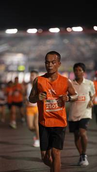 BIB: 25058
                            <button type="button" onclick="openModal(14236499)" class="btn btn-primary btn-sm float-right btn-popup" data-toggle="modal" data-target=".modal-high-quality">
                        <i class="fas fa-shopping-cart"></i> Add to Cart
                    </button>
                                            <button type="button" onclick="isThisMe(14236499, true)" class="btn btn-success btn-sm float-right btn-popup btn-isme hidden" data-toggle="tooltip" data-placement="bottom" title="นี่คือรูปของคุณใช่ไหม คลิกที่นี่เพื่อเอาเข้าอัลบั้ม">
                        <i class="fas fa-plus"></i> Add to album
                    </button>
                    <button type="button" onclick="isThisMe(14236499, false)" class="btn btn-warning btn-sm float-right btn-popup btn-isnotme hidden">
                        <i class="fas fa-ban"></i> Remove from album
                    </button>