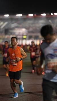 BIB: 2567
                            <button type="button" onclick="openModal(14236422)" class="btn btn-primary btn-sm float-right btn-popup" data-toggle="modal" data-target=".modal-high-quality">
                        <i class="fas fa-shopping-cart"></i> Add to Cart
                    </button>
                                            <button type="button" onclick="isThisMe(14236422, true)" class="btn btn-success btn-sm float-right btn-popup btn-isme hidden" data-toggle="tooltip" data-placement="bottom" title="นี่คือรูปของคุณใช่ไหม คลิกที่นี่เพื่อเอาเข้าอัลบั้ม">
                        <i class="fas fa-plus"></i> Add to album
                    </button>
                    <button type="button" onclick="isThisMe(14236422, false)" class="btn btn-warning btn-sm float-right btn-popup btn-isnotme hidden">
                        <i class="fas fa-ban"></i> Remove from album
                    </button>