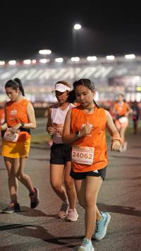 BIB: 7621, 24062
                            <button type="button" onclick="openModal(14323737)" class="btn btn-primary btn-sm float-right btn-popup" data-toggle="modal" data-target=".modal-high-quality">
                        <i class="fas fa-shopping-cart"></i> Add to Cart
                    </button>
                                            <button type="button" onclick="isThisMe(14323737, true)" class="btn btn-success btn-sm float-right btn-popup btn-isme hidden" data-toggle="tooltip" data-placement="bottom" title="นี่คือรูปของคุณใช่ไหม คลิกที่นี่เพื่อเอาเข้าอัลบั้ม">
                        <i class="fas fa-plus"></i> Add to album
                    </button>
                    <button type="button" onclick="isThisMe(14323737, false)" class="btn btn-warning btn-sm float-right btn-popup btn-isnotme hidden">
                        <i class="fas fa-ban"></i> Remove from album
                    </button>