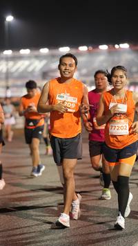 BIB: 7209, 77202
                            <button type="button" onclick="openModal(14320258)" class="btn btn-primary btn-sm float-right btn-popup" data-toggle="modal" data-target=".modal-high-quality">
                        <i class="fas fa-shopping-cart"></i> Add to Cart
                    </button>
                                            <button type="button" onclick="isThisMe(14320258, true)" class="btn btn-success btn-sm float-right btn-popup btn-isme hidden" data-toggle="tooltip" data-placement="bottom" title="นี่คือรูปของคุณใช่ไหม คลิกที่นี่เพื่อเอาเข้าอัลบั้ม">
                        <i class="fas fa-plus"></i> Add to album
                    </button>
                    <button type="button" onclick="isThisMe(14320258, false)" class="btn btn-warning btn-sm float-right btn-popup btn-isnotme hidden">
                        <i class="fas fa-ban"></i> Remove from album
                    </button>