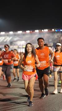 BIB: 5150, 4196
                            <button type="button" onclick="openModal(14319942)" class="btn btn-primary btn-sm float-right btn-popup" data-toggle="modal" data-target=".modal-high-quality">
                        <i class="fas fa-shopping-cart"></i> Add to Cart
                    </button>
                                            <button type="button" onclick="isThisMe(14319942, true)" class="btn btn-success btn-sm float-right btn-popup btn-isme hidden" data-toggle="tooltip" data-placement="bottom" title="นี่คือรูปของคุณใช่ไหม คลิกที่นี่เพื่อเอาเข้าอัลบั้ม">
                        <i class="fas fa-plus"></i> Add to album
                    </button>
                    <button type="button" onclick="isThisMe(14319942, false)" class="btn btn-warning btn-sm float-right btn-popup btn-isnotme hidden">
                        <i class="fas fa-ban"></i> Remove from album
                    </button>