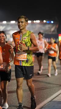 BIB: 92203
                            <button type="button" onclick="openModal(14310630)" class="btn btn-primary btn-sm float-right btn-popup" data-toggle="modal" data-target=".modal-high-quality">
                        <i class="fas fa-shopping-cart"></i> Add to Cart
                    </button>
                                            <button type="button" onclick="isThisMe(14310630, true)" class="btn btn-success btn-sm float-right btn-popup btn-isme hidden" data-toggle="tooltip" data-placement="bottom" title="นี่คือรูปของคุณใช่ไหม คลิกที่นี่เพื่อเอาเข้าอัลบั้ม">
                        <i class="fas fa-plus"></i> Add to album
                    </button>
                    <button type="button" onclick="isThisMe(14310630, false)" class="btn btn-warning btn-sm float-right btn-popup btn-isnotme hidden">
                        <i class="fas fa-ban"></i> Remove from album
                    </button>