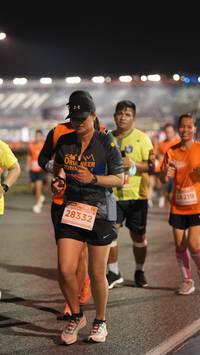 BIB: 4219, 28332
                            <button type="button" onclick="openModal(14311041)" class="btn btn-primary btn-sm float-right btn-popup" data-toggle="modal" data-target=".modal-high-quality">
                        <i class="fas fa-shopping-cart"></i> Add to Cart
                    </button>
                                            <button type="button" onclick="isThisMe(14311041, true)" class="btn btn-success btn-sm float-right btn-popup btn-isme hidden" data-toggle="tooltip" data-placement="bottom" title="นี่คือรูปของคุณใช่ไหม คลิกที่นี่เพื่อเอาเข้าอัลบั้ม">
                        <i class="fas fa-plus"></i> Add to album
                    </button>
                    <button type="button" onclick="isThisMe(14311041, false)" class="btn btn-warning btn-sm float-right btn-popup btn-isnotme hidden">
                        <i class="fas fa-ban"></i> Remove from album
                    </button>