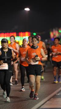 BIB: 230, 5388, 296
                            <button type="button" onclick="openModal(14266381)" class="btn btn-primary btn-sm float-right btn-popup" data-toggle="modal" data-target=".modal-high-quality">
                        <i class="fas fa-shopping-cart"></i> Add to Cart
                    </button>
                                            <button type="button" onclick="isThisMe(14266381, true)" class="btn btn-success btn-sm float-right btn-popup btn-isme hidden" data-toggle="tooltip" data-placement="bottom" title="นี่คือรูปของคุณใช่ไหม คลิกที่นี่เพื่อเอาเข้าอัลบั้ม">
                        <i class="fas fa-plus"></i> Add to album
                    </button>
                    <button type="button" onclick="isThisMe(14266381, false)" class="btn btn-warning btn-sm float-right btn-popup btn-isnotme hidden">
                        <i class="fas fa-ban"></i> Remove from album
                    </button>