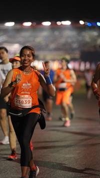 BIB: 021, 23839
                            <button type="button" onclick="openModal(14261963)" class="btn btn-primary btn-sm float-right btn-popup" data-toggle="modal" data-target=".modal-high-quality">
                        <i class="fas fa-shopping-cart"></i> Add to Cart
                    </button>
                                            <button type="button" onclick="isThisMe(14261963, true)" class="btn btn-success btn-sm float-right btn-popup btn-isme hidden" data-toggle="tooltip" data-placement="bottom" title="นี่คือรูปของคุณใช่ไหม คลิกที่นี่เพื่อเอาเข้าอัลบั้ม">
                        <i class="fas fa-plus"></i> Add to album
                    </button>
                    <button type="button" onclick="isThisMe(14261963, false)" class="btn btn-warning btn-sm float-right btn-popup btn-isnotme hidden">
                        <i class="fas fa-ban"></i> Remove from album
                    </button>