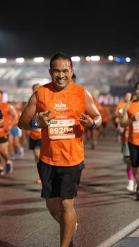 BIB: 202, 89204
                            <button type="button" onclick="openModal(14311183)" class="btn btn-primary btn-sm float-right btn-popup" data-toggle="modal" data-target=".modal-high-quality">
                        <i class="fas fa-shopping-cart"></i> Add to Cart
                    </button>
                                            <button type="button" onclick="isThisMe(14311183, true)" class="btn btn-success btn-sm float-right btn-popup btn-isme hidden" data-toggle="tooltip" data-placement="bottom" title="นี่คือรูปของคุณใช่ไหม คลิกที่นี่เพื่อเอาเข้าอัลบั้ม">
                        <i class="fas fa-plus"></i> Add to album
                    </button>
                    <button type="button" onclick="isThisMe(14311183, false)" class="btn btn-warning btn-sm float-right btn-popup btn-isnotme hidden">
                        <i class="fas fa-ban"></i> Remove from album
                    </button>