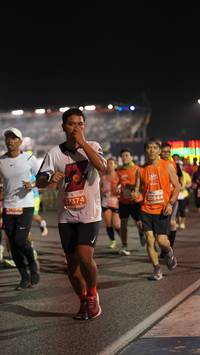 BIB: 27374, 20944
                            <button type="button" onclick="openModal(14257885)" class="btn btn-primary btn-sm float-right btn-popup" data-toggle="modal" data-target=".modal-high-quality">
                        <i class="fas fa-shopping-cart"></i> Add to Cart
                    </button>
                                            <button type="button" onclick="isThisMe(14257885, true)" class="btn btn-success btn-sm float-right btn-popup btn-isme hidden" data-toggle="tooltip" data-placement="bottom" title="นี่คือรูปของคุณใช่ไหม คลิกที่นี่เพื่อเอาเข้าอัลบั้ม">
                        <i class="fas fa-plus"></i> Add to album
                    </button>
                    <button type="button" onclick="isThisMe(14257885, false)" class="btn btn-warning btn-sm float-right btn-popup btn-isnotme hidden">
                        <i class="fas fa-ban"></i> Remove from album
                    </button>