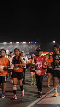 BIB: 28637, 623, 26761
                            <button type="button" onclick="openModal(14306704)" class="btn btn-primary btn-sm float-right btn-popup" data-toggle="modal" data-target=".modal-high-quality">
                        <i class="fas fa-shopping-cart"></i> Add to Cart
                    </button>
                                            <button type="button" onclick="isThisMe(14306704, true)" class="btn btn-success btn-sm float-right btn-popup btn-isme hidden" data-toggle="tooltip" data-placement="bottom" title="นี่คือรูปของคุณใช่ไหม คลิกที่นี่เพื่อเอาเข้าอัลบั้ม">
                        <i class="fas fa-plus"></i> Add to album
                    </button>
                    <button type="button" onclick="isThisMe(14306704, false)" class="btn btn-warning btn-sm float-right btn-popup btn-isnotme hidden">
                        <i class="fas fa-ban"></i> Remove from album
                    </button>