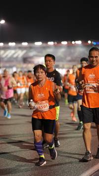 BIB: 89204, 28591
                            <button type="button" onclick="openModal(14311108)" class="btn btn-primary btn-sm float-right btn-popup" data-toggle="modal" data-target=".modal-high-quality">
                        <i class="fas fa-shopping-cart"></i> Add to Cart
                    </button>
                                            <button type="button" onclick="isThisMe(14311108, true)" class="btn btn-success btn-sm float-right btn-popup btn-isme hidden" data-toggle="tooltip" data-placement="bottom" title="นี่คือรูปของคุณใช่ไหม คลิกที่นี่เพื่อเอาเข้าอัลบั้ม">
                        <i class="fas fa-plus"></i> Add to album
                    </button>
                    <button type="button" onclick="isThisMe(14311108, false)" class="btn btn-warning btn-sm float-right btn-popup btn-isnotme hidden">
                        <i class="fas fa-ban"></i> Remove from album
                    </button>