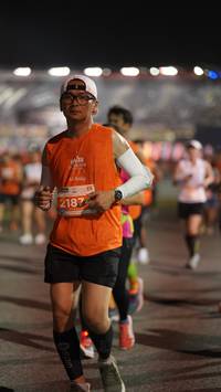 BIB: 2187
                            <button type="button" onclick="openModal(14310148)" class="btn btn-primary btn-sm float-right btn-popup" data-toggle="modal" data-target=".modal-high-quality">
                        <i class="fas fa-shopping-cart"></i> Add to Cart
                    </button>
                                            <button type="button" onclick="isThisMe(14310148, true)" class="btn btn-success btn-sm float-right btn-popup btn-isme hidden" data-toggle="tooltip" data-placement="bottom" title="นี่คือรูปของคุณใช่ไหม คลิกที่นี่เพื่อเอาเข้าอัลบั้ม">
                        <i class="fas fa-plus"></i> Add to album
                    </button>
                    <button type="button" onclick="isThisMe(14310148, false)" class="btn btn-warning btn-sm float-right btn-popup btn-isnotme hidden">
                        <i class="fas fa-ban"></i> Remove from album
                    </button>