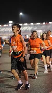 BIB: 149, 28962
                            <button type="button" onclick="openModal(14333976)" class="btn btn-primary btn-sm float-right btn-popup" data-toggle="modal" data-target=".modal-high-quality">
                        <i class="fas fa-shopping-cart"></i> Add to Cart
                    </button>
                                            <button type="button" onclick="isThisMe(14333976, true)" class="btn btn-success btn-sm float-right btn-popup btn-isme hidden" data-toggle="tooltip" data-placement="bottom" title="นี่คือรูปของคุณใช่ไหม คลิกที่นี่เพื่อเอาเข้าอัลบั้ม">
                        <i class="fas fa-plus"></i> Add to album
                    </button>
                    <button type="button" onclick="isThisMe(14333976, false)" class="btn btn-warning btn-sm float-right btn-popup btn-isnotme hidden">
                        <i class="fas fa-ban"></i> Remove from album
                    </button>