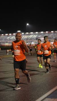 BIB: 25595, 22213
                            <button type="button" onclick="openModal(14274831)" class="btn btn-primary btn-sm float-right btn-popup" data-toggle="modal" data-target=".modal-high-quality">
                        <i class="fas fa-shopping-cart"></i> Add to Cart
                    </button>
                                            <button type="button" onclick="isThisMe(14274831, true)" class="btn btn-success btn-sm float-right btn-popup btn-isme hidden" data-toggle="tooltip" data-placement="bottom" title="นี่คือรูปของคุณใช่ไหม คลิกที่นี่เพื่อเอาเข้าอัลบั้ม">
                        <i class="fas fa-plus"></i> Add to album
                    </button>
                    <button type="button" onclick="isThisMe(14274831, false)" class="btn btn-warning btn-sm float-right btn-popup btn-isnotme hidden">
                        <i class="fas fa-ban"></i> Remove from album
                    </button>