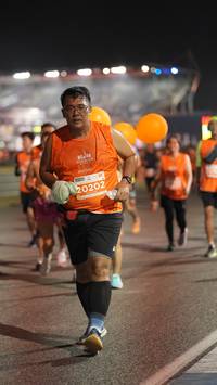 BIB: 20202
                            <button type="button" onclick="openModal(14329534)" class="btn btn-primary btn-sm float-right btn-popup" data-toggle="modal" data-target=".modal-high-quality">
                        <i class="fas fa-shopping-cart"></i> Add to Cart
                    </button>
                                            <button type="button" onclick="isThisMe(14329534, true)" class="btn btn-success btn-sm float-right btn-popup btn-isme hidden" data-toggle="tooltip" data-placement="bottom" title="นี่คือรูปของคุณใช่ไหม คลิกที่นี่เพื่อเอาเข้าอัลบั้ม">
                        <i class="fas fa-plus"></i> Add to album
                    </button>
                    <button type="button" onclick="isThisMe(14329534, false)" class="btn btn-warning btn-sm float-right btn-popup btn-isnotme hidden">
                        <i class="fas fa-ban"></i> Remove from album
                    </button>