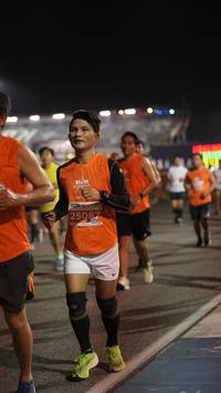 BIB: 25087
                            <button type="button" onclick="openModal(14306019)" class="btn btn-primary btn-sm float-right btn-popup" data-toggle="modal" data-target=".modal-high-quality">
                        <i class="fas fa-shopping-cart"></i> Add to Cart
                    </button>
                                            <button type="button" onclick="isThisMe(14306019, true)" class="btn btn-success btn-sm float-right btn-popup btn-isme hidden" data-toggle="tooltip" data-placement="bottom" title="นี่คือรูปของคุณใช่ไหม คลิกที่นี่เพื่อเอาเข้าอัลบั้ม">
                        <i class="fas fa-plus"></i> Add to album
                    </button>
                    <button type="button" onclick="isThisMe(14306019, false)" class="btn btn-warning btn-sm float-right btn-popup btn-isnotme hidden">
                        <i class="fas fa-ban"></i> Remove from album
                    </button>