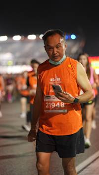 BIB: 21948
                            <button type="button" onclick="openModal(14330276)" class="btn btn-primary btn-sm float-right btn-popup" data-toggle="modal" data-target=".modal-high-quality">
                        <i class="fas fa-shopping-cart"></i> Add to Cart
                    </button>
                                            <button type="button" onclick="isThisMe(14330276, true)" class="btn btn-success btn-sm float-right btn-popup btn-isme hidden" data-toggle="tooltip" data-placement="bottom" title="นี่คือรูปของคุณใช่ไหม คลิกที่นี่เพื่อเอาเข้าอัลบั้ม">
                        <i class="fas fa-plus"></i> Add to album
                    </button>
                    <button type="button" onclick="isThisMe(14330276, false)" class="btn btn-warning btn-sm float-right btn-popup btn-isnotme hidden">
                        <i class="fas fa-ban"></i> Remove from album
                    </button>