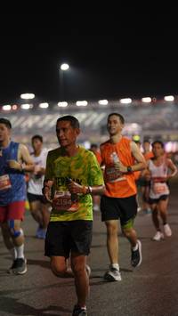 BIB: 21175, 21943
                            <button type="button" onclick="openModal(14240559)" class="btn btn-primary btn-sm float-right btn-popup" data-toggle="modal" data-target=".modal-high-quality">
                        <i class="fas fa-shopping-cart"></i> Add to Cart
                    </button>
                                            <button type="button" onclick="isThisMe(14240559, true)" class="btn btn-success btn-sm float-right btn-popup btn-isme hidden" data-toggle="tooltip" data-placement="bottom" title="นี่คือรูปของคุณใช่ไหม คลิกที่นี่เพื่อเอาเข้าอัลบั้ม">
                        <i class="fas fa-plus"></i> Add to album
                    </button>
                    <button type="button" onclick="isThisMe(14240559, false)" class="btn btn-warning btn-sm float-right btn-popup btn-isnotme hidden">
                        <i class="fas fa-ban"></i> Remove from album
                    </button>