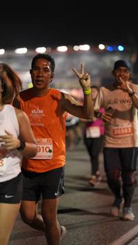 BIB: 2021, 26563, 910
                            <button type="button" onclick="openModal(14298624)" class="btn btn-primary btn-sm float-right btn-popup" data-toggle="modal" data-target=".modal-high-quality">
                        <i class="fas fa-shopping-cart"></i> Add to Cart
                    </button>
                                            <button type="button" onclick="isThisMe(14298624, true)" class="btn btn-success btn-sm float-right btn-popup btn-isme hidden" data-toggle="tooltip" data-placement="bottom" title="นี่คือรูปของคุณใช่ไหม คลิกที่นี่เพื่อเอาเข้าอัลบั้ม">
                        <i class="fas fa-plus"></i> Add to album
                    </button>
                    <button type="button" onclick="isThisMe(14298624, false)" class="btn btn-warning btn-sm float-right btn-popup btn-isnotme hidden">
                        <i class="fas fa-ban"></i> Remove from album
                    </button>