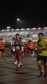 BIB: 224, 21719, 2194
                            <button type="button" onclick="openModal(14240286)" class="btn btn-primary btn-sm float-right btn-popup" data-toggle="modal" data-target=".modal-high-quality">
                        <i class="fas fa-shopping-cart"></i> Add to Cart
                    </button>
                                            <button type="button" onclick="isThisMe(14240286, true)" class="btn btn-success btn-sm float-right btn-popup btn-isme hidden" data-toggle="tooltip" data-placement="bottom" title="นี่คือรูปของคุณใช่ไหม คลิกที่นี่เพื่อเอาเข้าอัลบั้ม">
                        <i class="fas fa-plus"></i> Add to album
                    </button>
                    <button type="button" onclick="isThisMe(14240286, false)" class="btn btn-warning btn-sm float-right btn-popup btn-isnotme hidden">
                        <i class="fas fa-ban"></i> Remove from album
                    </button>