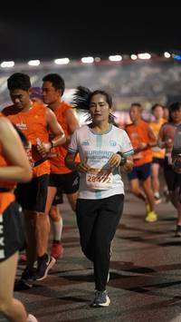 BIB: 28472
                            <button type="button" onclick="openModal(14296556)" class="btn btn-primary btn-sm float-right btn-popup" data-toggle="modal" data-target=".modal-high-quality">
                        <i class="fas fa-shopping-cart"></i> Add to Cart
                    </button>
                                            <button type="button" onclick="isThisMe(14296556, true)" class="btn btn-success btn-sm float-right btn-popup btn-isme hidden" data-toggle="tooltip" data-placement="bottom" title="นี่คือรูปของคุณใช่ไหม คลิกที่นี่เพื่อเอาเข้าอัลบั้ม">
                        <i class="fas fa-plus"></i> Add to album
                    </button>
                    <button type="button" onclick="isThisMe(14296556, false)" class="btn btn-warning btn-sm float-right btn-popup btn-isnotme hidden">
                        <i class="fas fa-ban"></i> Remove from album
                    </button>