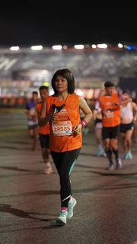 BIB: 28585
                            <button type="button" onclick="openModal(14264015)" class="btn btn-primary btn-sm float-right btn-popup" data-toggle="modal" data-target=".modal-high-quality">
                        <i class="fas fa-shopping-cart"></i> Add to Cart
                    </button>
                                            <button type="button" onclick="isThisMe(14264015, true)" class="btn btn-success btn-sm float-right btn-popup btn-isme hidden" data-toggle="tooltip" data-placement="bottom" title="นี่คือรูปของคุณใช่ไหม คลิกที่นี่เพื่อเอาเข้าอัลบั้ม">
                        <i class="fas fa-plus"></i> Add to album
                    </button>
                    <button type="button" onclick="isThisMe(14264015, false)" class="btn btn-warning btn-sm float-right btn-popup btn-isnotme hidden">
                        <i class="fas fa-ban"></i> Remove from album
                    </button>