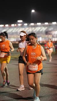 BIB: 3217, 24062
                            <button type="button" onclick="openModal(14323807)" class="btn btn-primary btn-sm float-right btn-popup" data-toggle="modal" data-target=".modal-high-quality">
                        <i class="fas fa-shopping-cart"></i> Add to Cart
                    </button>
                                            <button type="button" onclick="isThisMe(14323807, true)" class="btn btn-success btn-sm float-right btn-popup btn-isme hidden" data-toggle="tooltip" data-placement="bottom" title="นี่คือรูปของคุณใช่ไหม คลิกที่นี่เพื่อเอาเข้าอัลบั้ม">
                        <i class="fas fa-plus"></i> Add to album
                    </button>
                    <button type="button" onclick="isThisMe(14323807, false)" class="btn btn-warning btn-sm float-right btn-popup btn-isnotme hidden">
                        <i class="fas fa-ban"></i> Remove from album
                    </button>