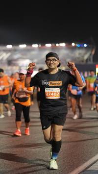 BIB: 27402
                            <button type="button" onclick="openModal(14312650)" class="btn btn-primary btn-sm float-right btn-popup" data-toggle="modal" data-target=".modal-high-quality">
                        <i class="fas fa-shopping-cart"></i> Add to Cart
                    </button>
                                            <button type="button" onclick="isThisMe(14312650, true)" class="btn btn-success btn-sm float-right btn-popup btn-isme hidden" data-toggle="tooltip" data-placement="bottom" title="นี่คือรูปของคุณใช่ไหม คลิกที่นี่เพื่อเอาเข้าอัลบั้ม">
                        <i class="fas fa-plus"></i> Add to album
                    </button>
                    <button type="button" onclick="isThisMe(14312650, false)" class="btn btn-warning btn-sm float-right btn-popup btn-isnotme hidden">
                        <i class="fas fa-ban"></i> Remove from album
                    </button>