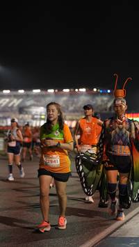 BIB: 2001, 22941
                            <button type="button" onclick="openModal(14307279)" class="btn btn-primary btn-sm float-right btn-popup" data-toggle="modal" data-target=".modal-high-quality">
                        <i class="fas fa-shopping-cart"></i> Add to Cart
                    </button>
                                            <button type="button" onclick="isThisMe(14307279, true)" class="btn btn-success btn-sm float-right btn-popup btn-isme hidden" data-toggle="tooltip" data-placement="bottom" title="นี่คือรูปของคุณใช่ไหม คลิกที่นี่เพื่อเอาเข้าอัลบั้ม">
                        <i class="fas fa-plus"></i> Add to album
                    </button>
                    <button type="button" onclick="isThisMe(14307279, false)" class="btn btn-warning btn-sm float-right btn-popup btn-isnotme hidden">
                        <i class="fas fa-ban"></i> Remove from album
                    </button>