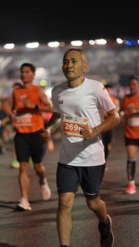 BIB: 269
                            <button type="button" onclick="openModal(14271226)" class="btn btn-primary btn-sm float-right btn-popup" data-toggle="modal" data-target=".modal-high-quality">
                        <i class="fas fa-shopping-cart"></i> Add to Cart
                    </button>
                                            <button type="button" onclick="isThisMe(14271226, true)" class="btn btn-success btn-sm float-right btn-popup btn-isme hidden" data-toggle="tooltip" data-placement="bottom" title="นี่คือรูปของคุณใช่ไหม คลิกที่นี่เพื่อเอาเข้าอัลบั้ม">
                        <i class="fas fa-plus"></i> Add to album
                    </button>
                    <button type="button" onclick="isThisMe(14271226, false)" class="btn btn-warning btn-sm float-right btn-popup btn-isnotme hidden">
                        <i class="fas fa-ban"></i> Remove from album
                    </button>