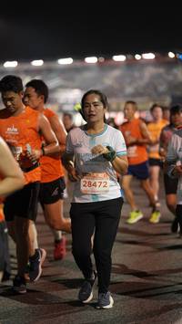 BIB: 28472
                            <button type="button" onclick="openModal(14296430)" class="btn btn-primary btn-sm float-right btn-popup" data-toggle="modal" data-target=".modal-high-quality">
                        <i class="fas fa-shopping-cart"></i> Add to Cart
                    </button>
                                            <button type="button" onclick="isThisMe(14296430, true)" class="btn btn-success btn-sm float-right btn-popup btn-isme hidden" data-toggle="tooltip" data-placement="bottom" title="นี่คือรูปของคุณใช่ไหม คลิกที่นี่เพื่อเอาเข้าอัลบั้ม">
                        <i class="fas fa-plus"></i> Add to album
                    </button>
                    <button type="button" onclick="isThisMe(14296430, false)" class="btn btn-warning btn-sm float-right btn-popup btn-isnotme hidden">
                        <i class="fas fa-ban"></i> Remove from album
                    </button>