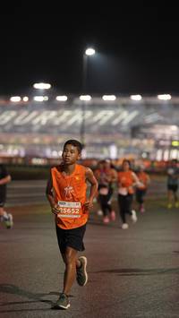 BIB: 25652
                            <button type="button" onclick="openModal(14254630)" class="btn btn-primary btn-sm float-right btn-popup" data-toggle="modal" data-target=".modal-high-quality">
                        <i class="fas fa-shopping-cart"></i> Add to Cart
                    </button>
                                            <button type="button" onclick="isThisMe(14254630, true)" class="btn btn-success btn-sm float-right btn-popup btn-isme hidden" data-toggle="tooltip" data-placement="bottom" title="นี่คือรูปของคุณใช่ไหม คลิกที่นี่เพื่อเอาเข้าอัลบั้ม">
                        <i class="fas fa-plus"></i> Add to album
                    </button>
                    <button type="button" onclick="isThisMe(14254630, false)" class="btn btn-warning btn-sm float-right btn-popup btn-isnotme hidden">
                        <i class="fas fa-ban"></i> Remove from album
                    </button>