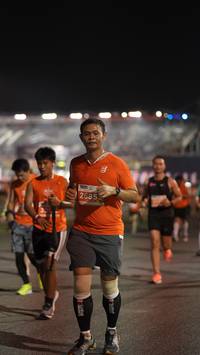 BIB: 2585
                            <button type="button" onclick="openModal(14307712)" class="btn btn-primary btn-sm float-right btn-popup" data-toggle="modal" data-target=".modal-high-quality">
                        <i class="fas fa-shopping-cart"></i> Add to Cart
                    </button>
                                            <button type="button" onclick="isThisMe(14307712, true)" class="btn btn-success btn-sm float-right btn-popup btn-isme hidden" data-toggle="tooltip" data-placement="bottom" title="นี่คือรูปของคุณใช่ไหม คลิกที่นี่เพื่อเอาเข้าอัลบั้ม">
                        <i class="fas fa-plus"></i> Add to album
                    </button>
                    <button type="button" onclick="isThisMe(14307712, false)" class="btn btn-warning btn-sm float-right btn-popup btn-isnotme hidden">
                        <i class="fas fa-ban"></i> Remove from album
                    </button>