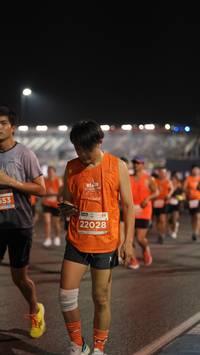 BIB: 553, 22028
                            <button type="button" onclick="openModal(14307054)" class="btn btn-primary btn-sm float-right btn-popup" data-toggle="modal" data-target=".modal-high-quality">
                        <i class="fas fa-shopping-cart"></i> Add to Cart
                    </button>
                                            <button type="button" onclick="isThisMe(14307054, true)" class="btn btn-success btn-sm float-right btn-popup btn-isme hidden" data-toggle="tooltip" data-placement="bottom" title="นี่คือรูปของคุณใช่ไหม คลิกที่นี่เพื่อเอาเข้าอัลบั้ม">
                        <i class="fas fa-plus"></i> Add to album
                    </button>
                    <button type="button" onclick="isThisMe(14307054, false)" class="btn btn-warning btn-sm float-right btn-popup btn-isnotme hidden">
                        <i class="fas fa-ban"></i> Remove from album
                    </button>