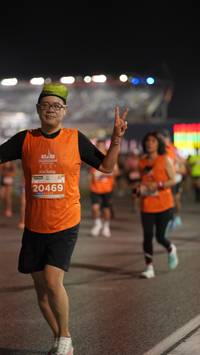 BIB: 202, 20469
                            <button type="button" onclick="openModal(14263942)" class="btn btn-primary btn-sm float-right btn-popup" data-toggle="modal" data-target=".modal-high-quality">
                        <i class="fas fa-shopping-cart"></i> Add to Cart
                    </button>
                                            <button type="button" onclick="isThisMe(14263942, true)" class="btn btn-success btn-sm float-right btn-popup btn-isme hidden" data-toggle="tooltip" data-placement="bottom" title="นี่คือรูปของคุณใช่ไหม คลิกที่นี่เพื่อเอาเข้าอัลบั้ม">
                        <i class="fas fa-plus"></i> Add to album
                    </button>
                    <button type="button" onclick="isThisMe(14263942, false)" class="btn btn-warning btn-sm float-right btn-popup btn-isnotme hidden">
                        <i class="fas fa-ban"></i> Remove from album
                    </button>