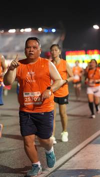 BIB: 25709
                            <button type="button" onclick="openModal(14331763)" class="btn btn-primary btn-sm float-right btn-popup" data-toggle="modal" data-target=".modal-high-quality">
                        <i class="fas fa-shopping-cart"></i> Add to Cart
                    </button>
                                            <button type="button" onclick="isThisMe(14331763, true)" class="btn btn-success btn-sm float-right btn-popup btn-isme hidden" data-toggle="tooltip" data-placement="bottom" title="นี่คือรูปของคุณใช่ไหม คลิกที่นี่เพื่อเอาเข้าอัลบั้ม">
                        <i class="fas fa-plus"></i> Add to album
                    </button>
                    <button type="button" onclick="isThisMe(14331763, false)" class="btn btn-warning btn-sm float-right btn-popup btn-isnotme hidden">
                        <i class="fas fa-ban"></i> Remove from album
                    </button>