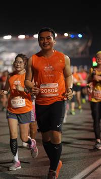 BIB: 021, 20809, 2510, 28721
                            <button type="button" onclick="openModal(14299575)" class="btn btn-primary btn-sm float-right btn-popup" data-toggle="modal" data-target=".modal-high-quality">
                        <i class="fas fa-shopping-cart"></i> Add to Cart
                    </button>
                                            <button type="button" onclick="isThisMe(14299575, true)" class="btn btn-success btn-sm float-right btn-popup btn-isme hidden" data-toggle="tooltip" data-placement="bottom" title="นี่คือรูปของคุณใช่ไหม คลิกที่นี่เพื่อเอาเข้าอัลบั้ม">
                        <i class="fas fa-plus"></i> Add to album
                    </button>
                    <button type="button" onclick="isThisMe(14299575, false)" class="btn btn-warning btn-sm float-right btn-popup btn-isnotme hidden">
                        <i class="fas fa-ban"></i> Remove from album
                    </button>