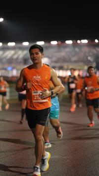 BIB: 2125
                            <button type="button" onclick="openModal(14250990)" class="btn btn-primary btn-sm float-right btn-popup" data-toggle="modal" data-target=".modal-high-quality">
                        <i class="fas fa-shopping-cart"></i> Add to Cart
                    </button>
                                            <button type="button" onclick="isThisMe(14250990, true)" class="btn btn-success btn-sm float-right btn-popup btn-isme hidden" data-toggle="tooltip" data-placement="bottom" title="นี่คือรูปของคุณใช่ไหม คลิกที่นี่เพื่อเอาเข้าอัลบั้ม">
                        <i class="fas fa-plus"></i> Add to album
                    </button>
                    <button type="button" onclick="isThisMe(14250990, false)" class="btn btn-warning btn-sm float-right btn-popup btn-isnotme hidden">
                        <i class="fas fa-ban"></i> Remove from album
                    </button>