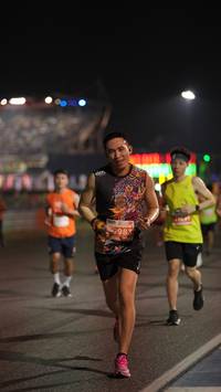 BIB: 987
                            <button type="button" onclick="openModal(14237194)" class="btn btn-primary btn-sm float-right btn-popup" data-toggle="modal" data-target=".modal-high-quality">
                        <i class="fas fa-shopping-cart"></i> Add to Cart
                    </button>
                                            <button type="button" onclick="isThisMe(14237194, true)" class="btn btn-success btn-sm float-right btn-popup btn-isme hidden" data-toggle="tooltip" data-placement="bottom" title="นี่คือรูปของคุณใช่ไหม คลิกที่นี่เพื่อเอาเข้าอัลบั้ม">
                        <i class="fas fa-plus"></i> Add to album
                    </button>
                    <button type="button" onclick="isThisMe(14237194, false)" class="btn btn-warning btn-sm float-right btn-popup btn-isnotme hidden">
                        <i class="fas fa-ban"></i> Remove from album
                    </button>