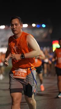 BIB: 85211
                            <button type="button" onclick="openModal(14259633)" class="btn btn-primary btn-sm float-right btn-popup" data-toggle="modal" data-target=".modal-high-quality">
                        <i class="fas fa-shopping-cart"></i> Add to Cart
                    </button>
                                            <button type="button" onclick="isThisMe(14259633, true)" class="btn btn-success btn-sm float-right btn-popup btn-isme hidden" data-toggle="tooltip" data-placement="bottom" title="นี่คือรูปของคุณใช่ไหม คลิกที่นี่เพื่อเอาเข้าอัลบั้ม">
                        <i class="fas fa-plus"></i> Add to album
                    </button>
                    <button type="button" onclick="isThisMe(14259633, false)" class="btn btn-warning btn-sm float-right btn-popup btn-isnotme hidden">
                        <i class="fas fa-ban"></i> Remove from album
                    </button>