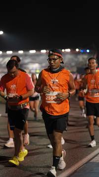 BIB: 2580
                            <button type="button" onclick="openModal(14308321)" class="btn btn-primary btn-sm float-right btn-popup" data-toggle="modal" data-target=".modal-high-quality">
                        <i class="fas fa-shopping-cart"></i> Add to Cart
                    </button>
                                            <button type="button" onclick="isThisMe(14308321, true)" class="btn btn-success btn-sm float-right btn-popup btn-isme hidden" data-toggle="tooltip" data-placement="bottom" title="นี่คือรูปของคุณใช่ไหม คลิกที่นี่เพื่อเอาเข้าอัลบั้ม">
                        <i class="fas fa-plus"></i> Add to album
                    </button>
                    <button type="button" onclick="isThisMe(14308321, false)" class="btn btn-warning btn-sm float-right btn-popup btn-isnotme hidden">
                        <i class="fas fa-ban"></i> Remove from album
                    </button>