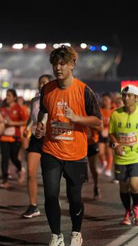 BIB: 25279, 26245
                            <button type="button" onclick="openModal(14309915)" class="btn btn-primary btn-sm float-right btn-popup" data-toggle="modal" data-target=".modal-high-quality">
                        <i class="fas fa-shopping-cart"></i> Add to Cart
                    </button>
                                            <button type="button" onclick="isThisMe(14309915, true)" class="btn btn-success btn-sm float-right btn-popup btn-isme hidden" data-toggle="tooltip" data-placement="bottom" title="นี่คือรูปของคุณใช่ไหม คลิกที่นี่เพื่อเอาเข้าอัลบั้ม">
                        <i class="fas fa-plus"></i> Add to album
                    </button>
                    <button type="button" onclick="isThisMe(14309915, false)" class="btn btn-warning btn-sm float-right btn-popup btn-isnotme hidden">
                        <i class="fas fa-ban"></i> Remove from album
                    </button>