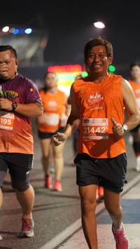 BIB: 195, 21442
                            <button type="button" onclick="openModal(14335800)" class="btn btn-primary btn-sm float-right btn-popup" data-toggle="modal" data-target=".modal-high-quality">
                        <i class="fas fa-shopping-cart"></i> Add to Cart
                    </button>
                                            <button type="button" onclick="isThisMe(14335800, true)" class="btn btn-success btn-sm float-right btn-popup btn-isme hidden" data-toggle="tooltip" data-placement="bottom" title="นี่คือรูปของคุณใช่ไหม คลิกที่นี่เพื่อเอาเข้าอัลบั้ม">
                        <i class="fas fa-plus"></i> Add to album
                    </button>
                    <button type="button" onclick="isThisMe(14335800, false)" class="btn btn-warning btn-sm float-right btn-popup btn-isnotme hidden">
                        <i class="fas fa-ban"></i> Remove from album
                    </button>