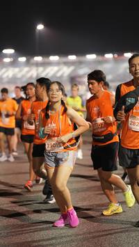 BIB: 282, 5807, 23015
                            <button type="button" onclick="openModal(14317145)" class="btn btn-primary btn-sm float-right btn-popup" data-toggle="modal" data-target=".modal-high-quality">
                        <i class="fas fa-shopping-cart"></i> Add to Cart
                    </button>
                                            <button type="button" onclick="isThisMe(14317145, true)" class="btn btn-success btn-sm float-right btn-popup btn-isme hidden" data-toggle="tooltip" data-placement="bottom" title="นี่คือรูปของคุณใช่ไหม คลิกที่นี่เพื่อเอาเข้าอัลบั้ม">
                        <i class="fas fa-plus"></i> Add to album
                    </button>
                    <button type="button" onclick="isThisMe(14317145, false)" class="btn btn-warning btn-sm float-right btn-popup btn-isnotme hidden">
                        <i class="fas fa-ban"></i> Remove from album
                    </button>