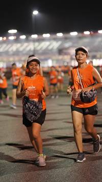 BIB: 2339
                            <button type="button" onclick="openModal(14326480)" class="btn btn-primary btn-sm float-right btn-popup" data-toggle="modal" data-target=".modal-high-quality">
                        <i class="fas fa-shopping-cart"></i> Add to Cart
                    </button>
                                            <button type="button" onclick="isThisMe(14326480, true)" class="btn btn-success btn-sm float-right btn-popup btn-isme hidden" data-toggle="tooltip" data-placement="bottom" title="นี่คือรูปของคุณใช่ไหม คลิกที่นี่เพื่อเอาเข้าอัลบั้ม">
                        <i class="fas fa-plus"></i> Add to album
                    </button>
                    <button type="button" onclick="isThisMe(14326480, false)" class="btn btn-warning btn-sm float-right btn-popup btn-isnotme hidden">
                        <i class="fas fa-ban"></i> Remove from album
                    </button>