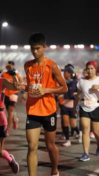 BIB: 28157
                            <button type="button" onclick="openModal(14311562)" class="btn btn-primary btn-sm float-right btn-popup" data-toggle="modal" data-target=".modal-high-quality">
                        <i class="fas fa-shopping-cart"></i> Add to Cart
                    </button>
                                            <button type="button" onclick="isThisMe(14311562, true)" class="btn btn-success btn-sm float-right btn-popup btn-isme hidden" data-toggle="tooltip" data-placement="bottom" title="นี่คือรูปของคุณใช่ไหม คลิกที่นี่เพื่อเอาเข้าอัลบั้ม">
                        <i class="fas fa-plus"></i> Add to album
                    </button>
                    <button type="button" onclick="isThisMe(14311562, false)" class="btn btn-warning btn-sm float-right btn-popup btn-isnotme hidden">
                        <i class="fas fa-ban"></i> Remove from album
                    </button>