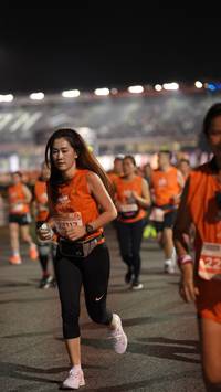 BIB: 23117
                            <button type="button" onclick="openModal(14301198)" class="btn btn-primary btn-sm float-right btn-popup" data-toggle="modal" data-target=".modal-high-quality">
                        <i class="fas fa-shopping-cart"></i> Add to Cart
                    </button>
                                            <button type="button" onclick="isThisMe(14301198, true)" class="btn btn-success btn-sm float-right btn-popup btn-isme hidden" data-toggle="tooltip" data-placement="bottom" title="นี่คือรูปของคุณใช่ไหม คลิกที่นี่เพื่อเอาเข้าอัลบั้ม">
                        <i class="fas fa-plus"></i> Add to album
                    </button>
                    <button type="button" onclick="isThisMe(14301198, false)" class="btn btn-warning btn-sm float-right btn-popup btn-isnotme hidden">
                        <i class="fas fa-ban"></i> Remove from album
                    </button>