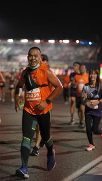 BIB: 25336
                            <button type="button" onclick="openModal(14256950)" class="btn btn-primary btn-sm float-right btn-popup" data-toggle="modal" data-target=".modal-high-quality">
                        <i class="fas fa-shopping-cart"></i> Add to Cart
                    </button>
                                            <button type="button" onclick="isThisMe(14256950, true)" class="btn btn-success btn-sm float-right btn-popup btn-isme hidden" data-toggle="tooltip" data-placement="bottom" title="นี่คือรูปของคุณใช่ไหม คลิกที่นี่เพื่อเอาเข้าอัลบั้ม">
                        <i class="fas fa-plus"></i> Add to album
                    </button>
                    <button type="button" onclick="isThisMe(14256950, false)" class="btn btn-warning btn-sm float-right btn-popup btn-isnotme hidden">
                        <i class="fas fa-ban"></i> Remove from album
                    </button>